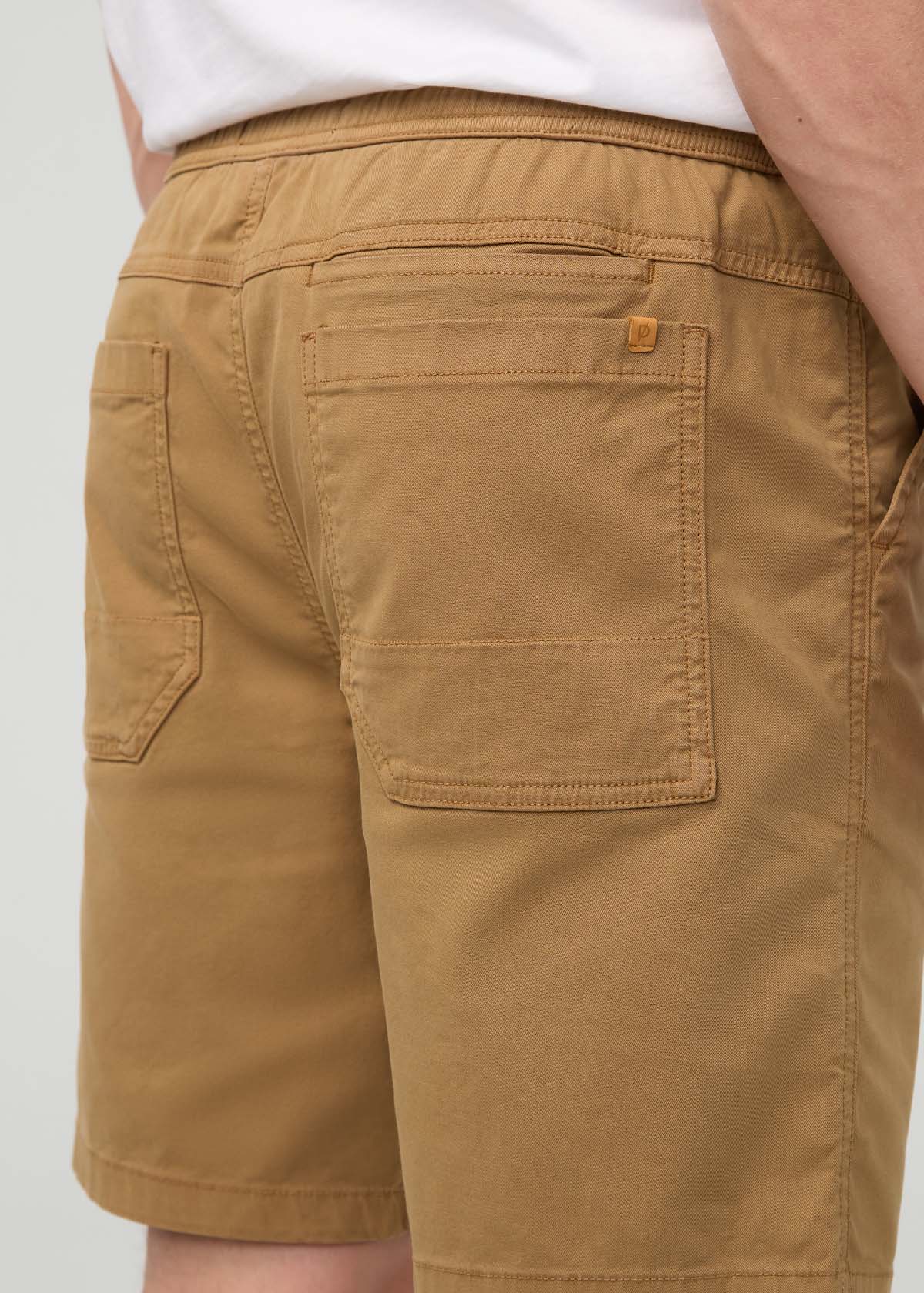 Live Lite Traveller Short - Camel
