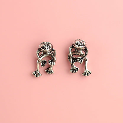 2 Piece Frog Stud Earrings