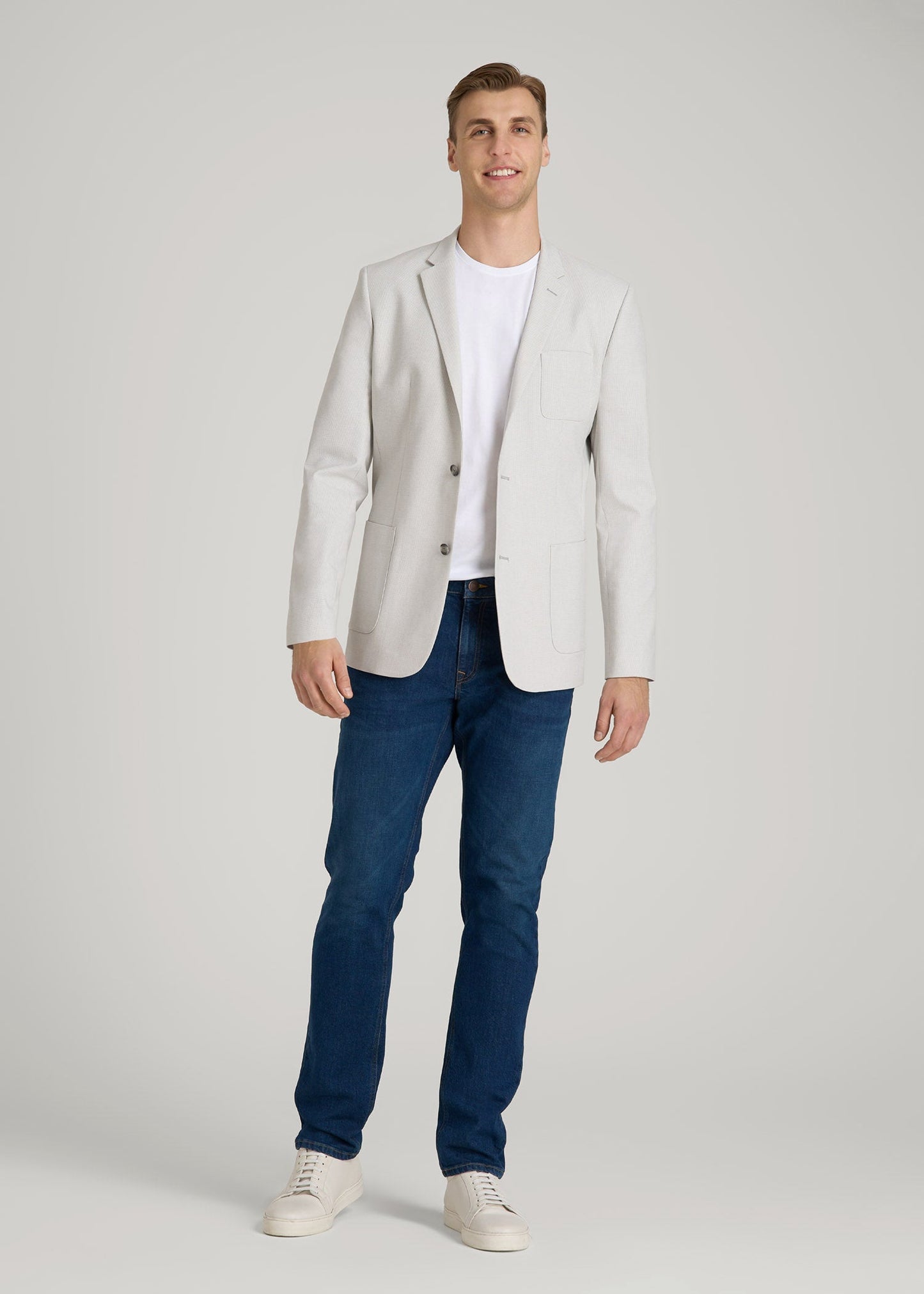 Core Blazer for Tall Men in Light Grey Houndstooth