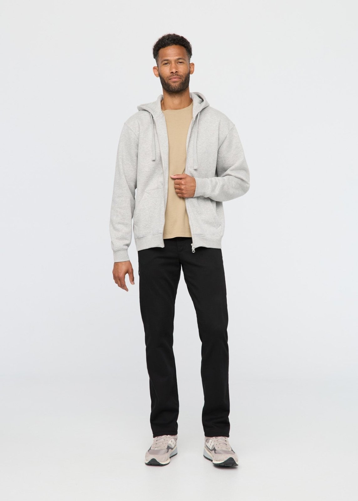 No Sweat Essential Pant - Black