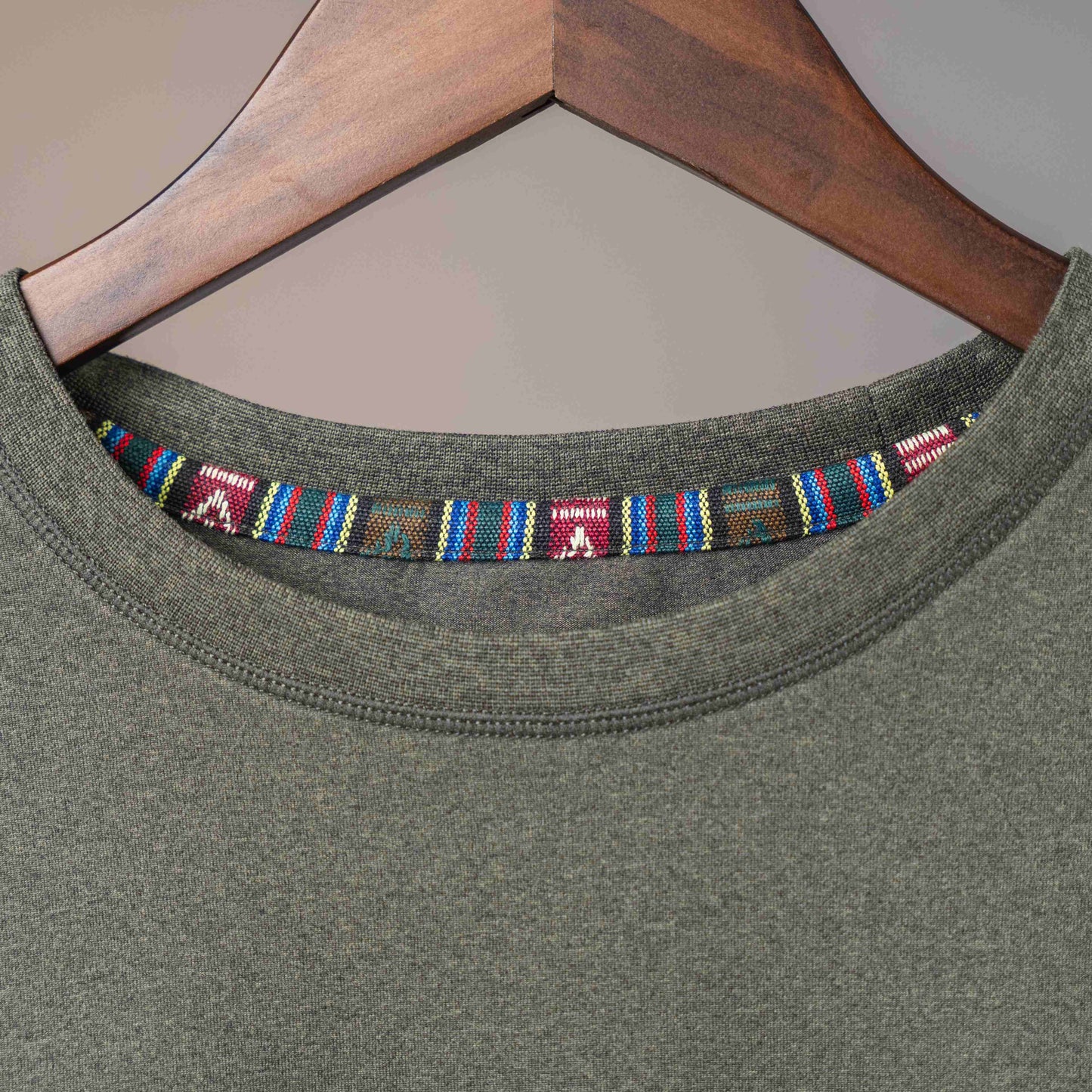 Flaneur Tee - Olive
