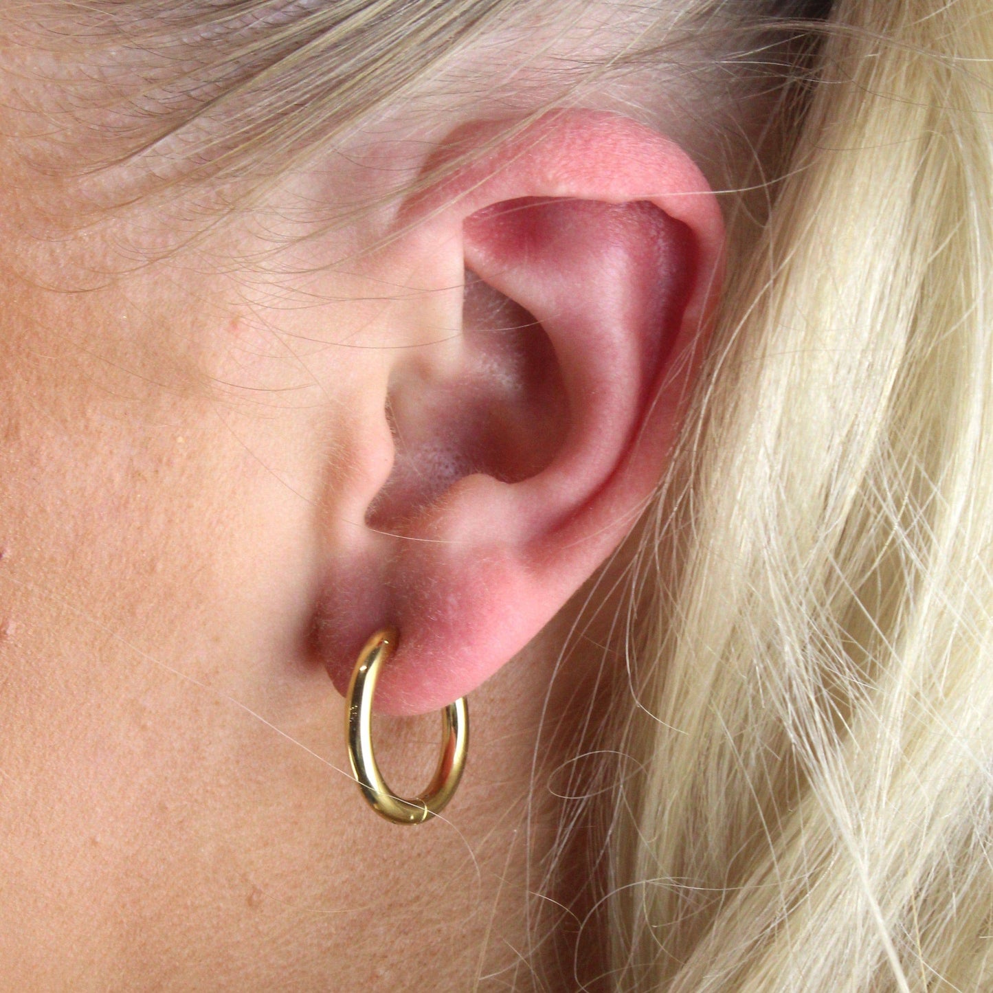 19mm Gold Stainless Steel Hoop Earrings