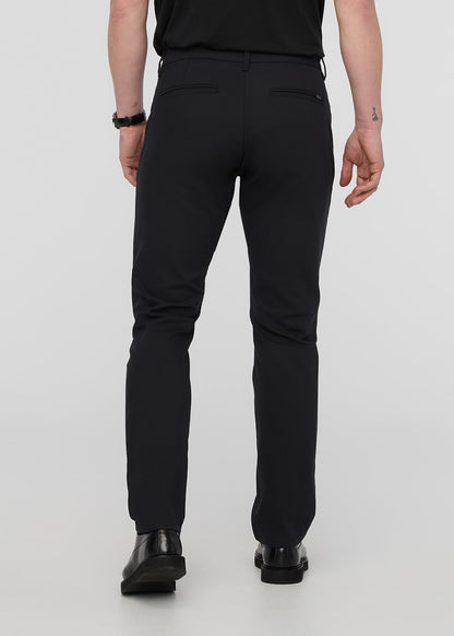 NuStretch Relaxed Taper Trouser - Black
