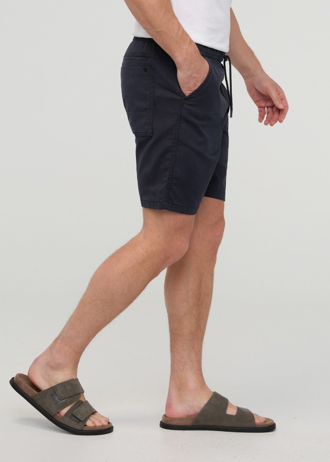 Live Lite Traveller Short - Navy