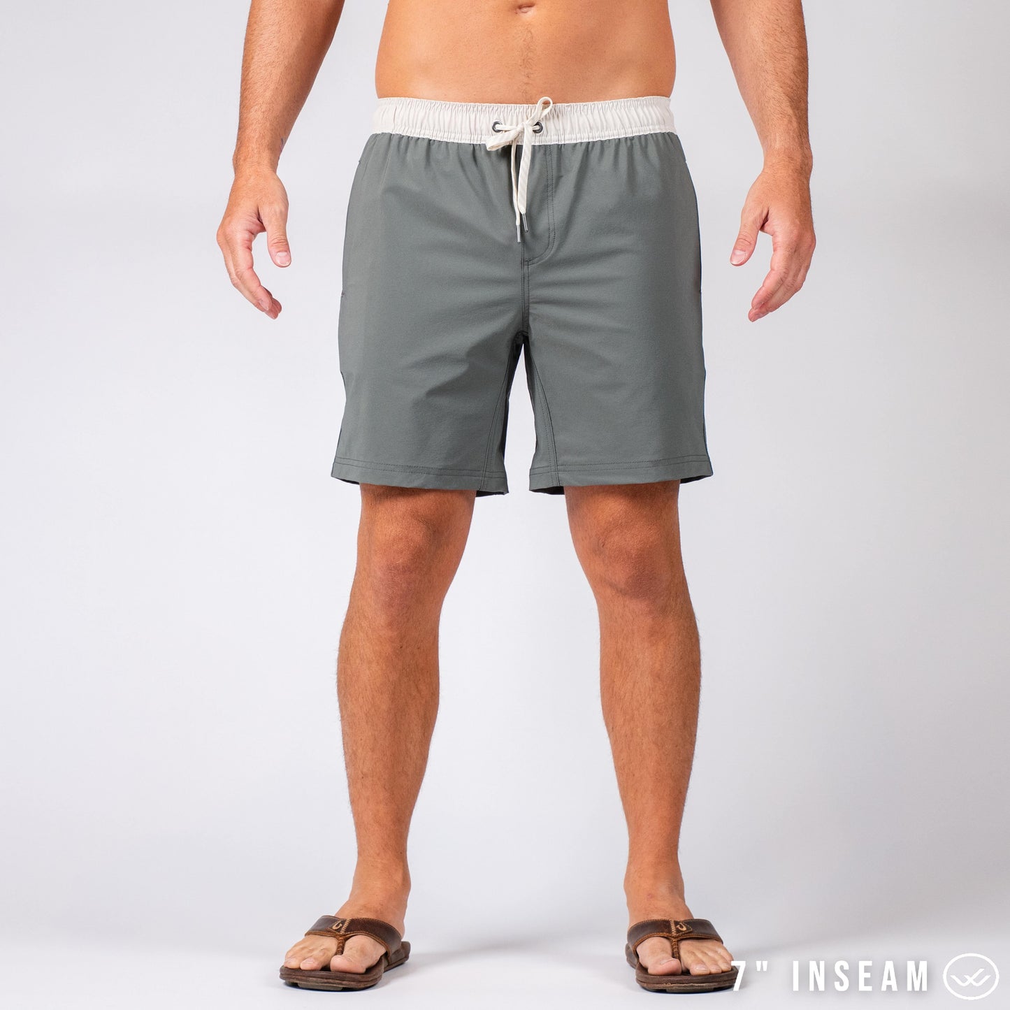 Nomad 3.0 Short (Hybrid) - Slate