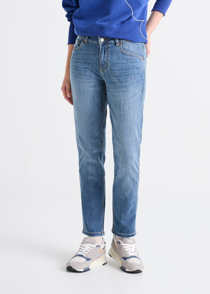 Performance Denim Girlfriend - Vintage Light Stone