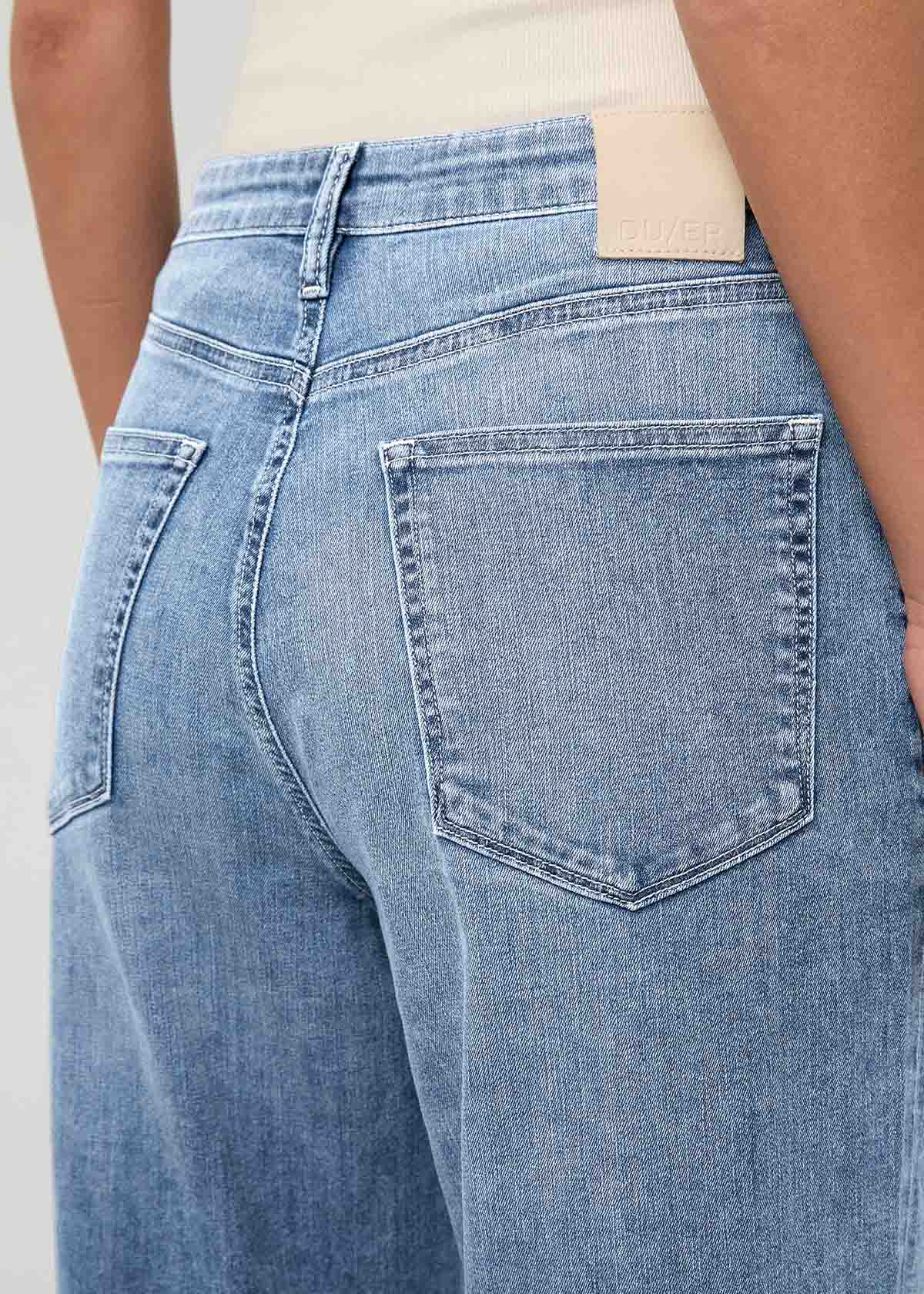 Performance Denim Lite High Rise Straight - Light Stone