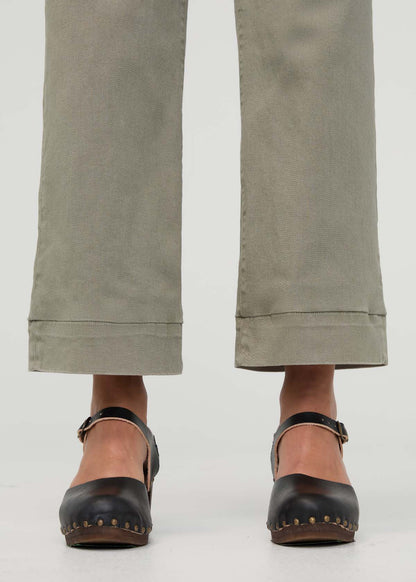 FlexTwill High Rise Trouser - Light Olive