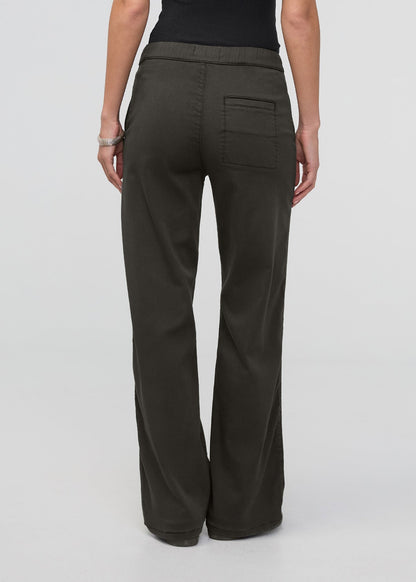 No Sweat Wide Leg Pant - Evergreen