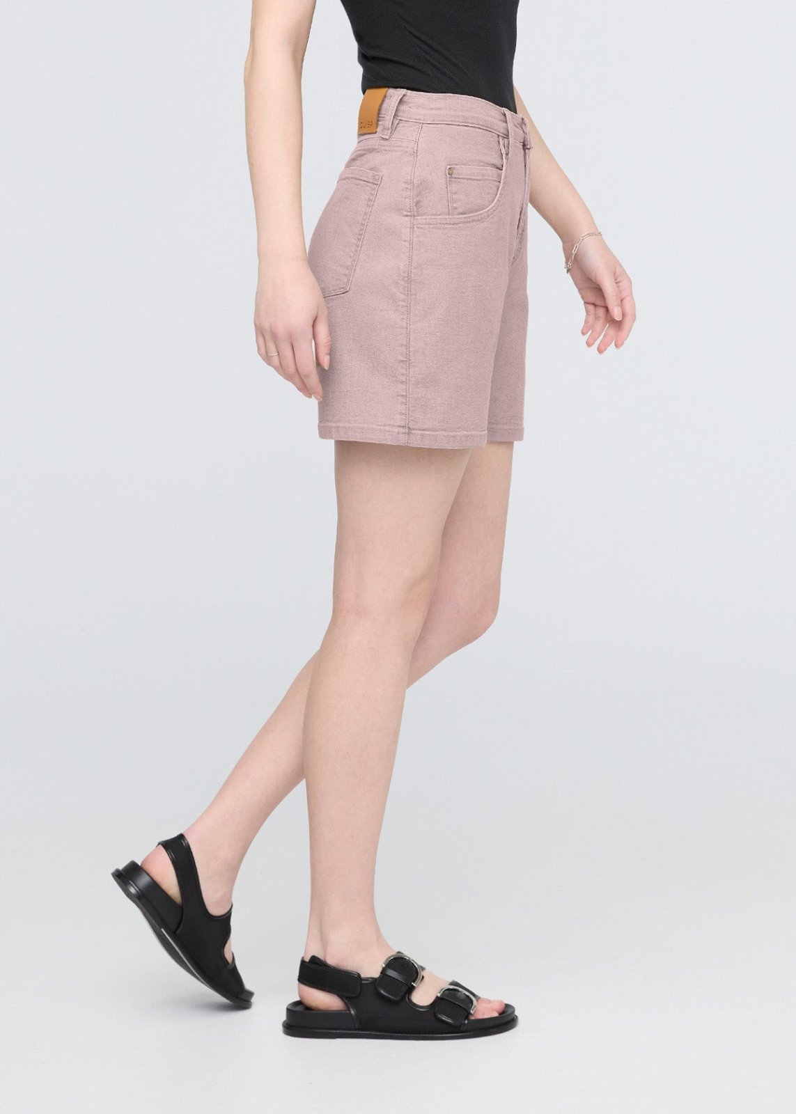Stretch Canvas High Rise Relaxed Short - Chalk